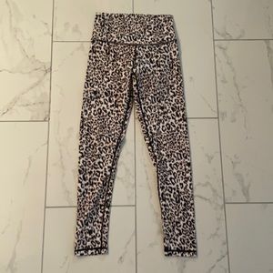 DYI Leopard Legging